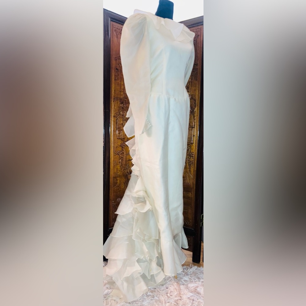 Vintage Oscar de la Renta 💯 silk wedding dress - Picture 4 of 16